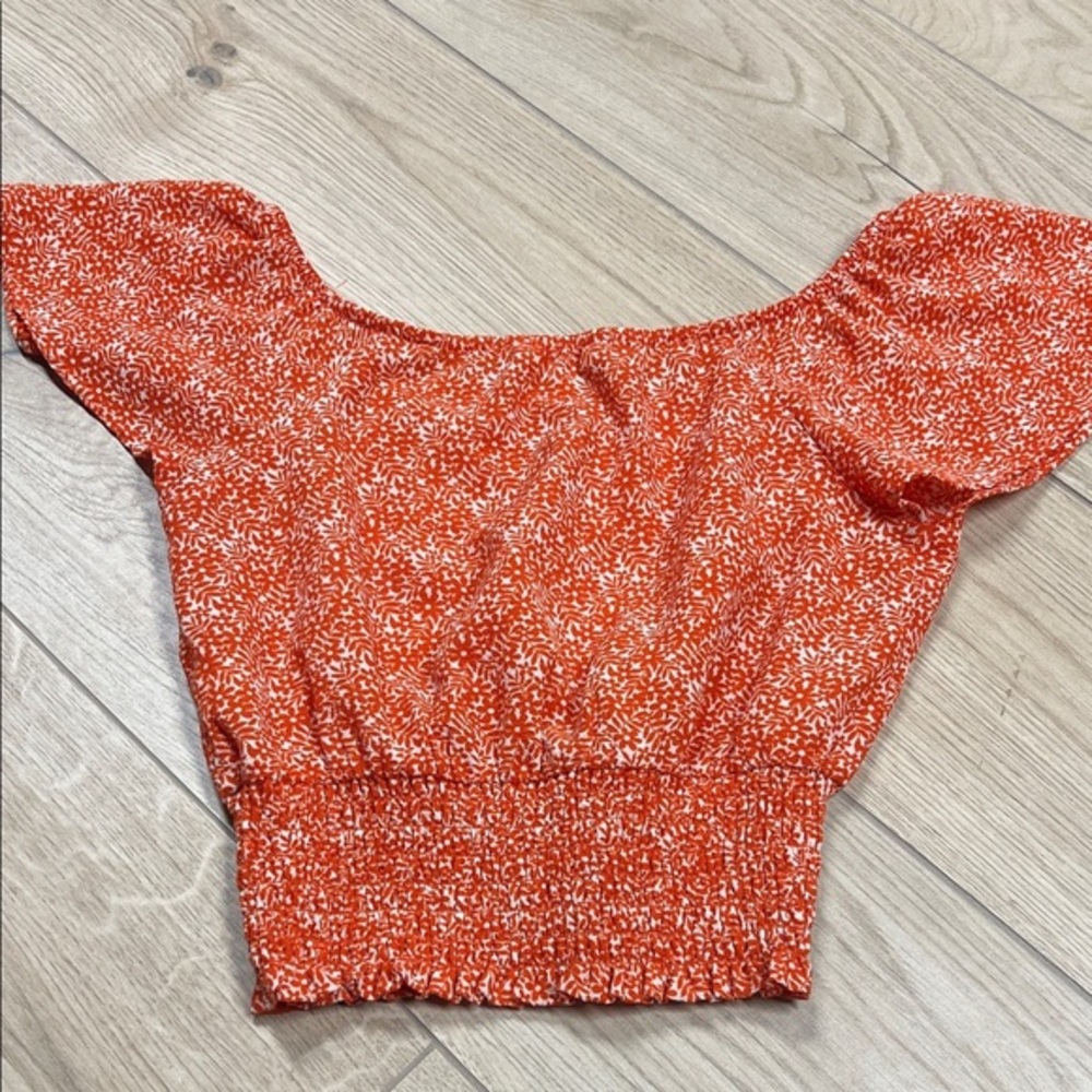 Monteau Red Patterned Off-Shoulder Blouse - Picture 3 of 3